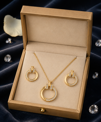 Woman Elegant Stylish Gold Jewelry Set