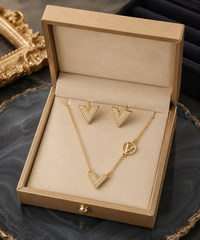 Crystal V Jewelry Set